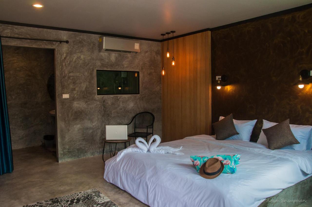 Ongsa House Hotell Bang Tao-stranden Eksteriør bilde
